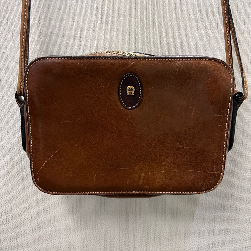 Vintage Etienne Aigner Tan Leather Crossbody